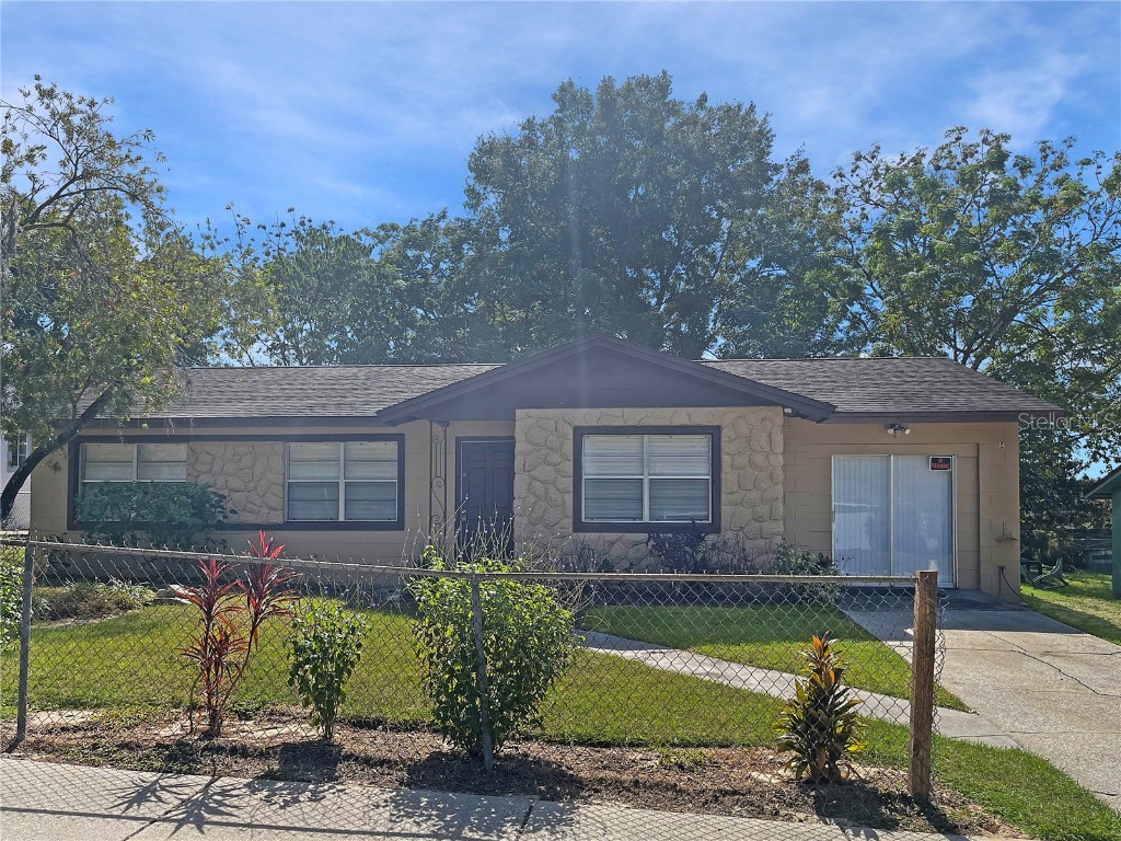 14 E Cleveland Street Apopka FL 32703 O6153797 image1