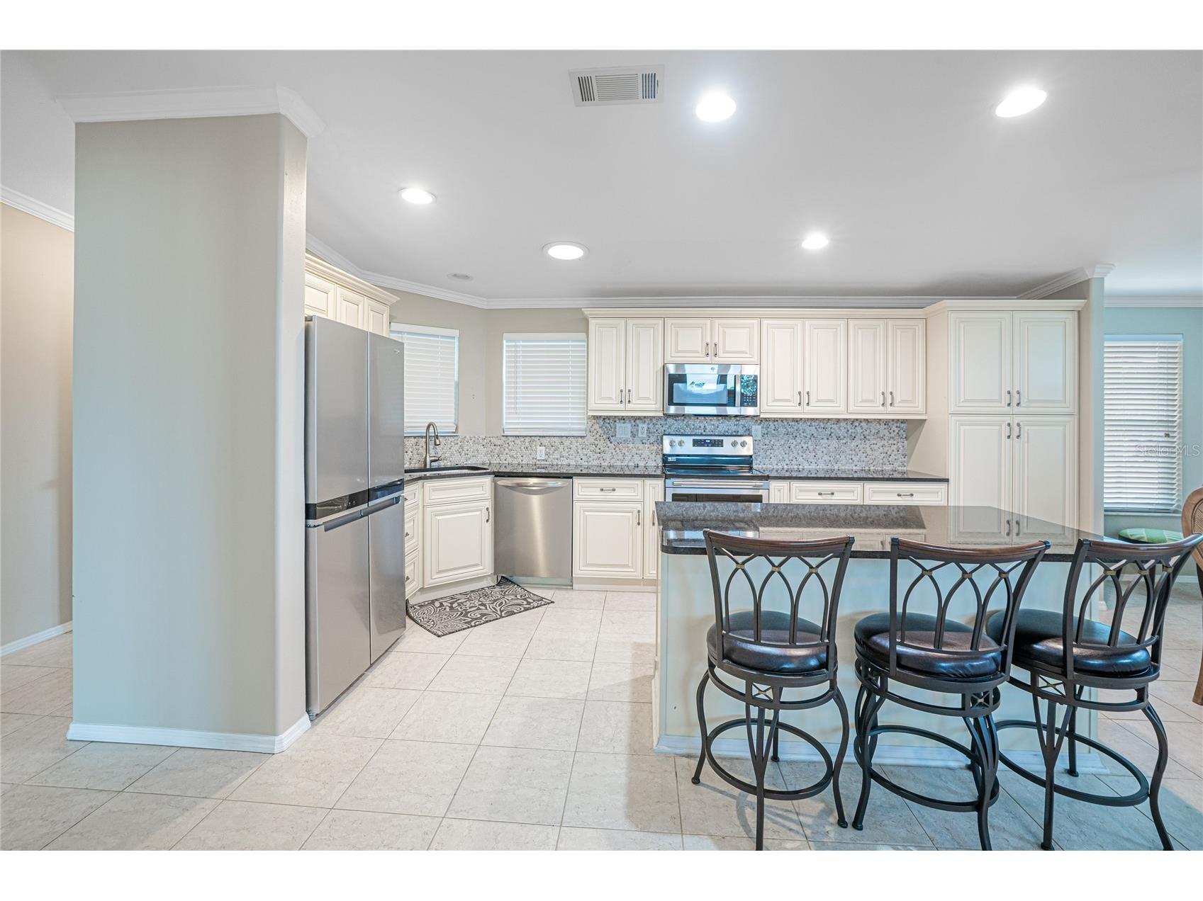 14 Freeman Avenue Punta Gorda FL 33950 C7520056 image4