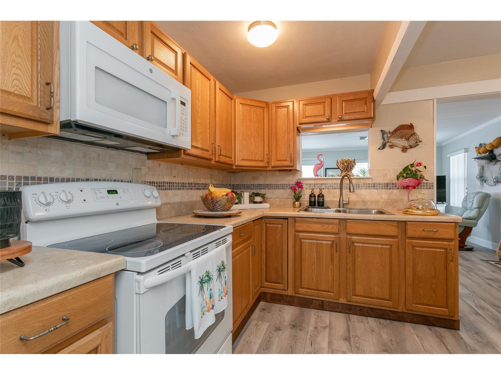 14 Lafayette Street Bradenton FL 34208 A4695454 image17
