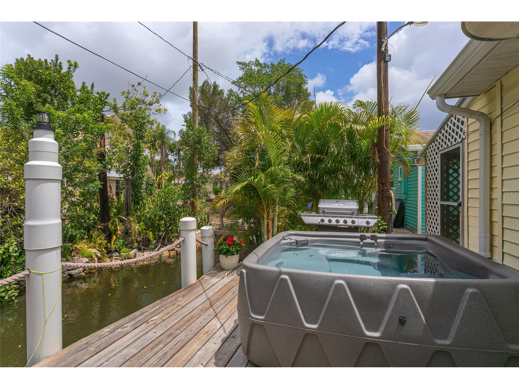 14 Lafayette Street Bradenton FL 34208 A4695454 image31