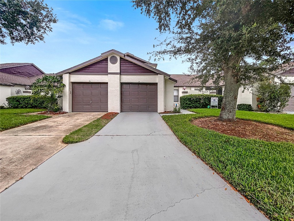 14 Lakepointe Circle Kissimmee FL 34743 O6067414 image1