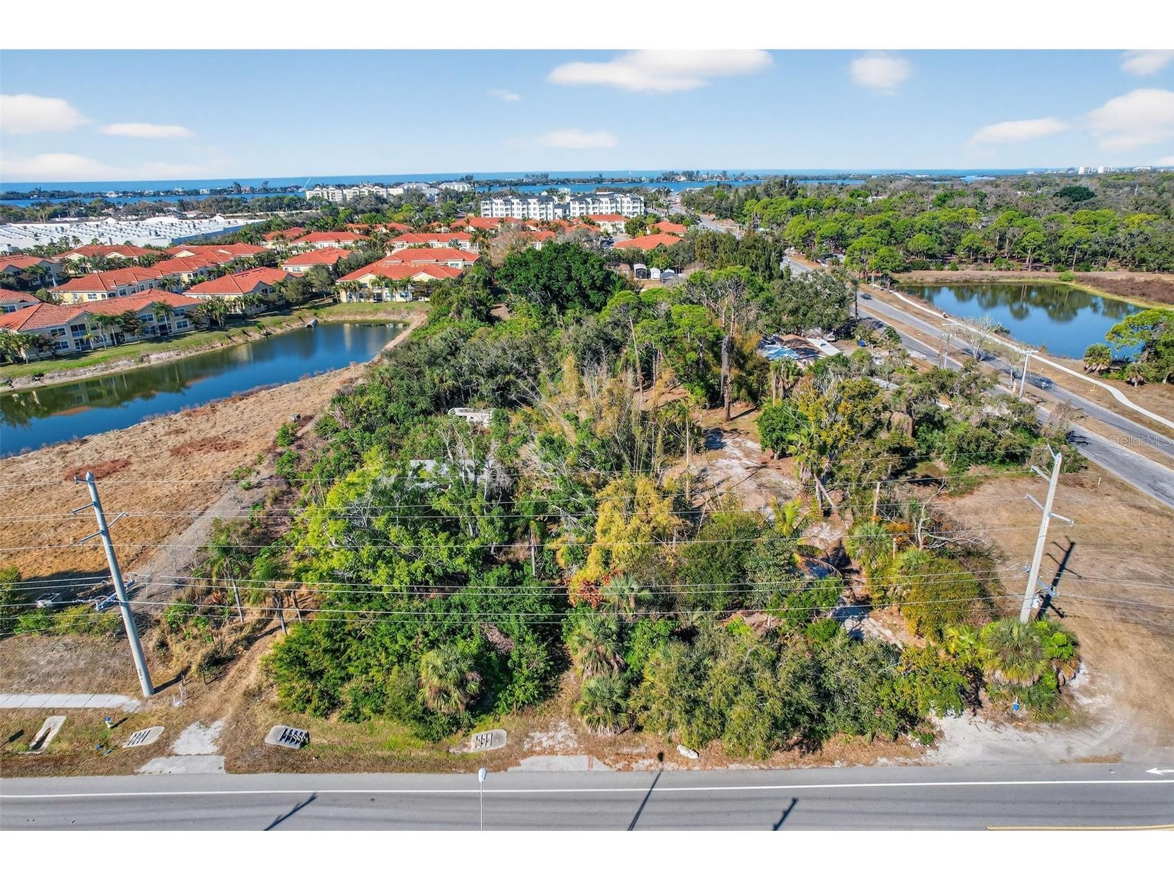 14 Old Venice Road Osprey FL 34229 A4682477 image12