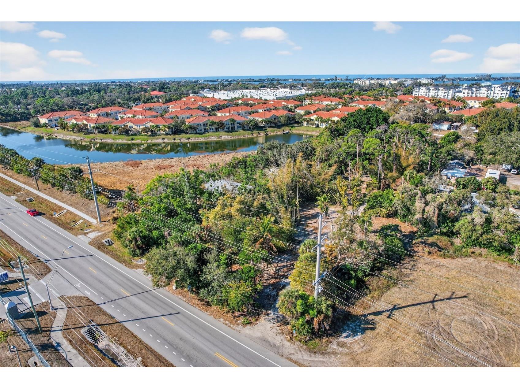 14 Old Venice Road Osprey FL 34229 A4682477 image13