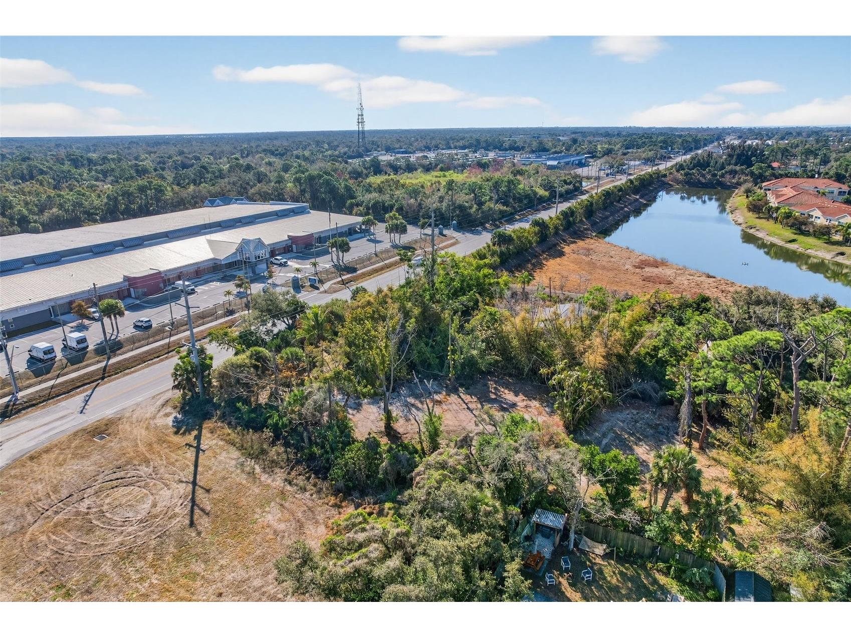 14 Old Venice Road Osprey FL 34229 A4682477 image15
