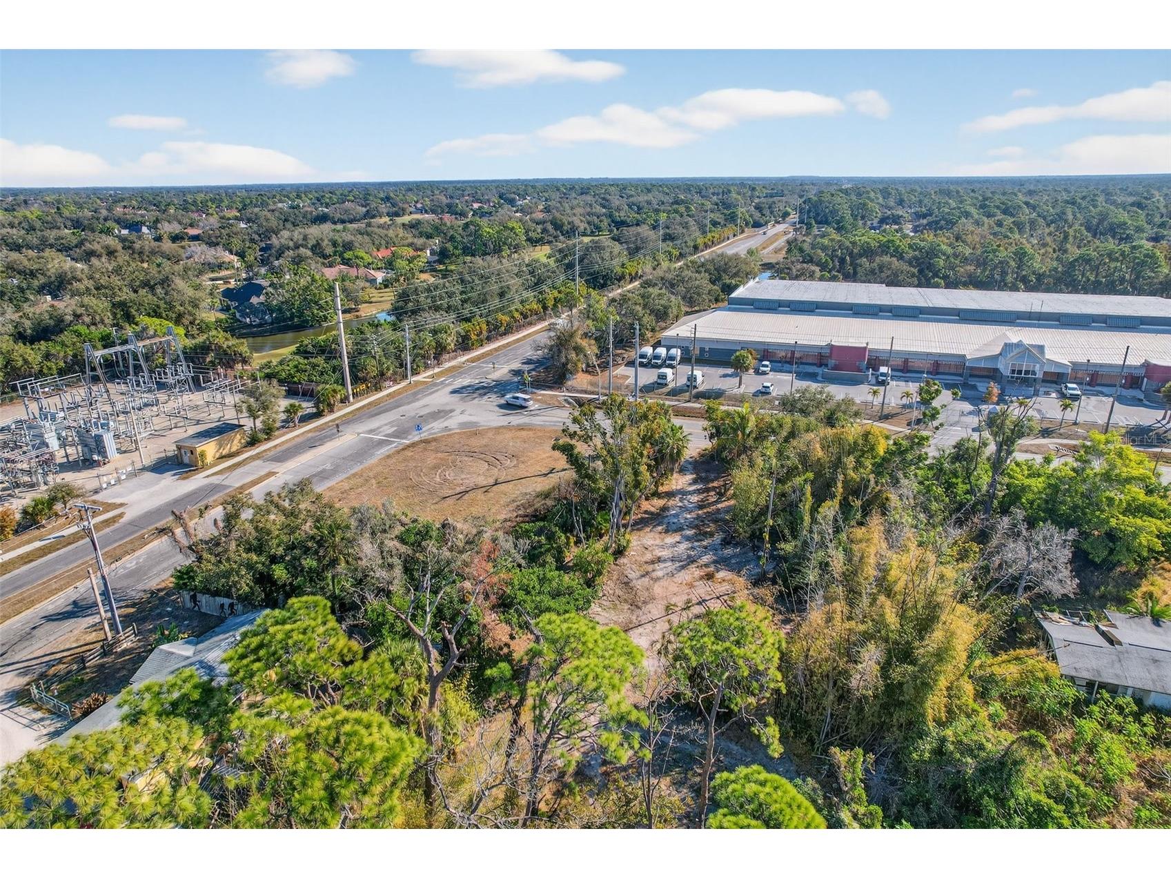 14 Old Venice Road Osprey FL 34229 A4682477 image16