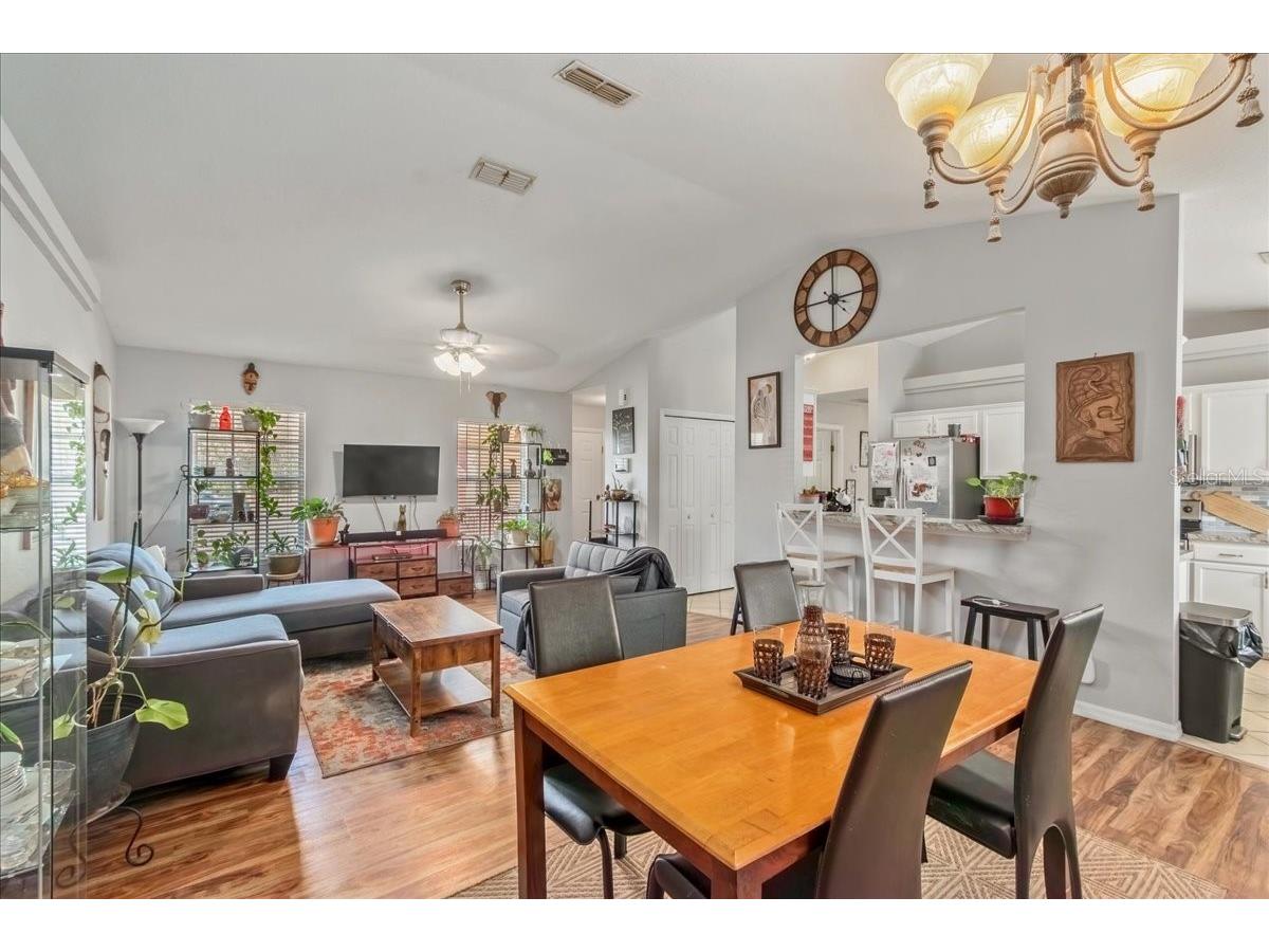 14 Redwood Track Radial Ocala FL 34472 OM719970 image10