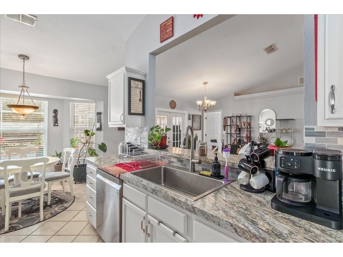 14 Redwood Track Radial Ocala FL 34472 OM719970 image16