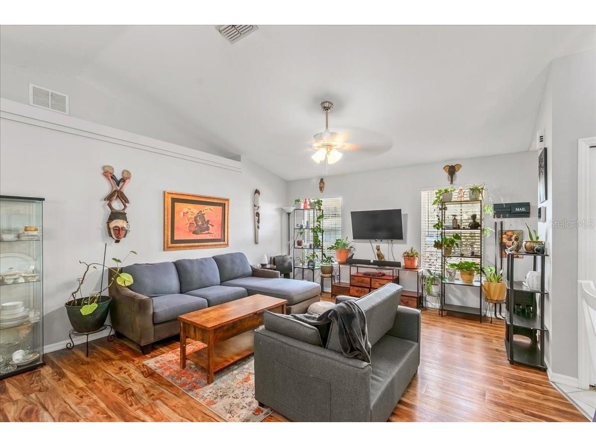 14 Redwood Track Radial Ocala FL 34472 OM719970 image8