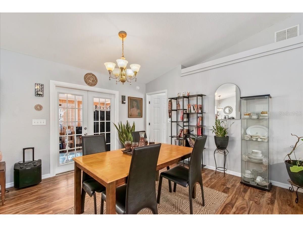 14 Redwood Track Radial Ocala FL 34472 OM719970 image9