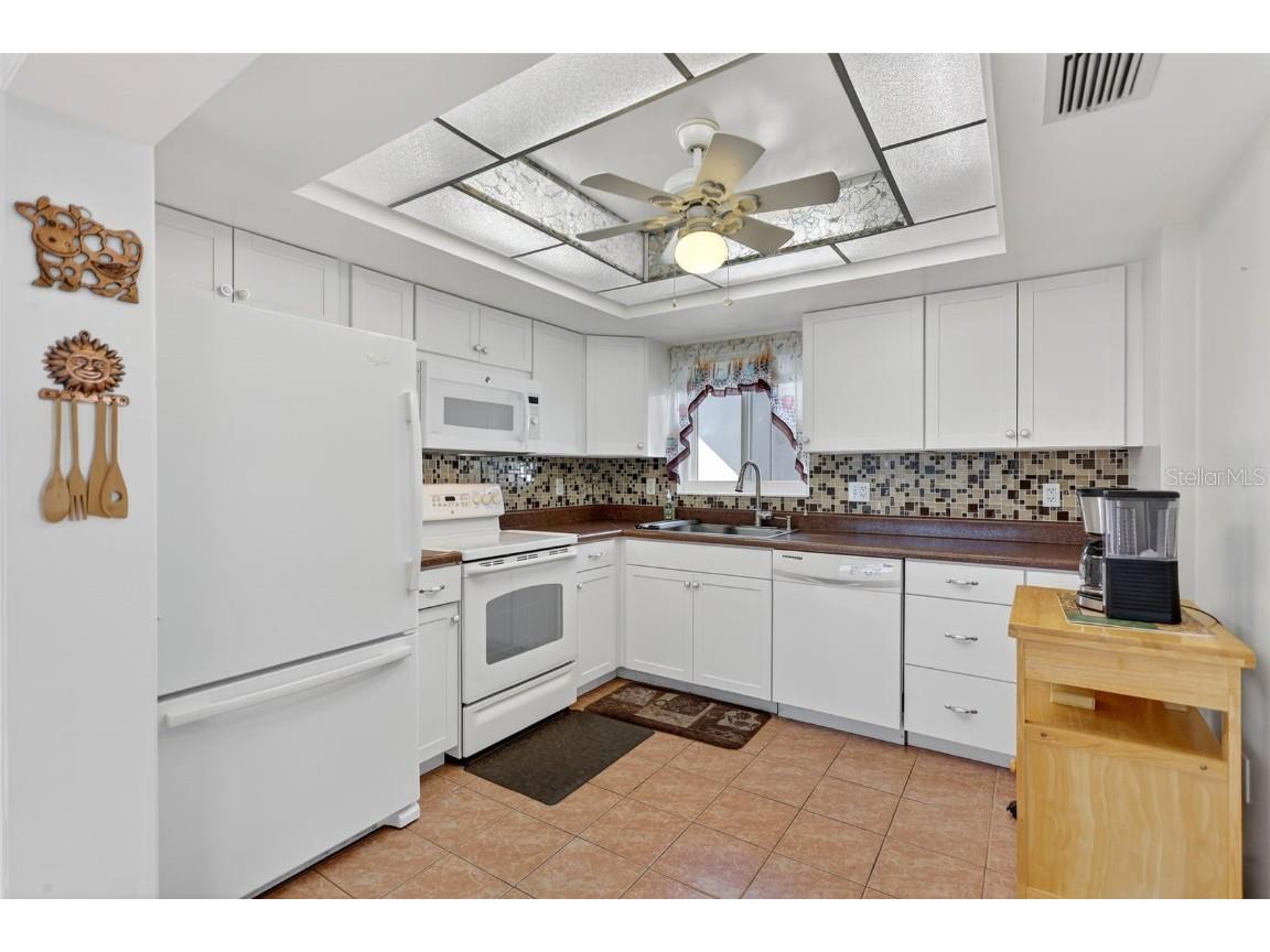 14 Strathmore Boulevard #14 Sarasota FL 34233 A4669929 image13