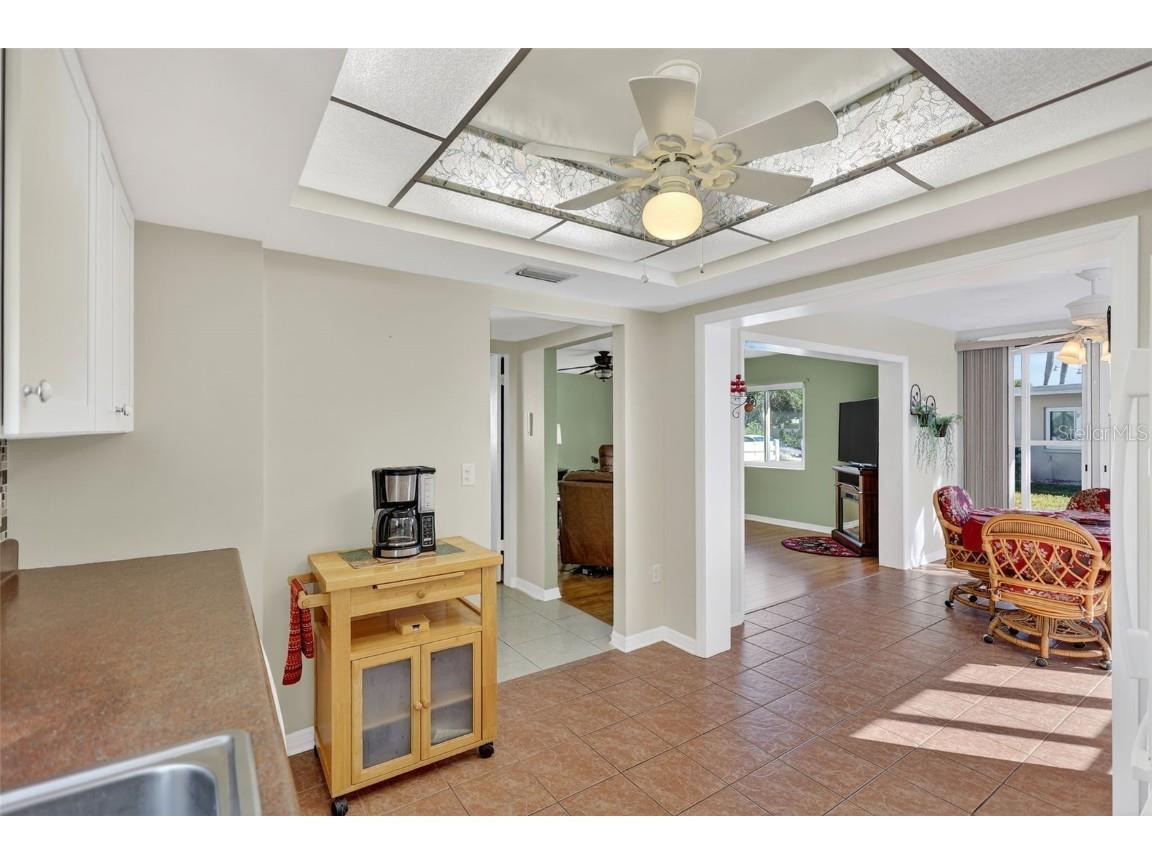 14 Strathmore Boulevard #14 Sarasota FL 34233 A4669929 image16