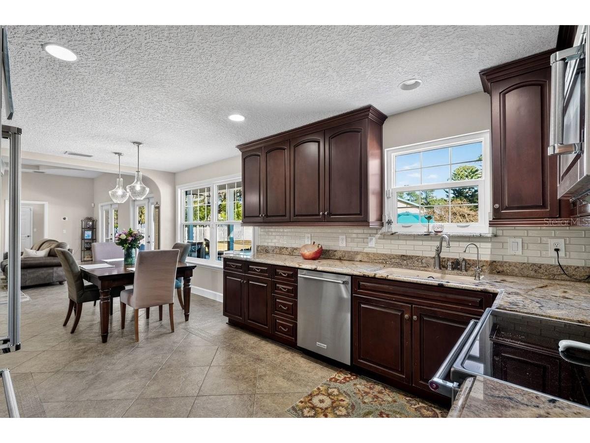 14 Village Drive Ormond Beach FL 32174 V4947723 image13