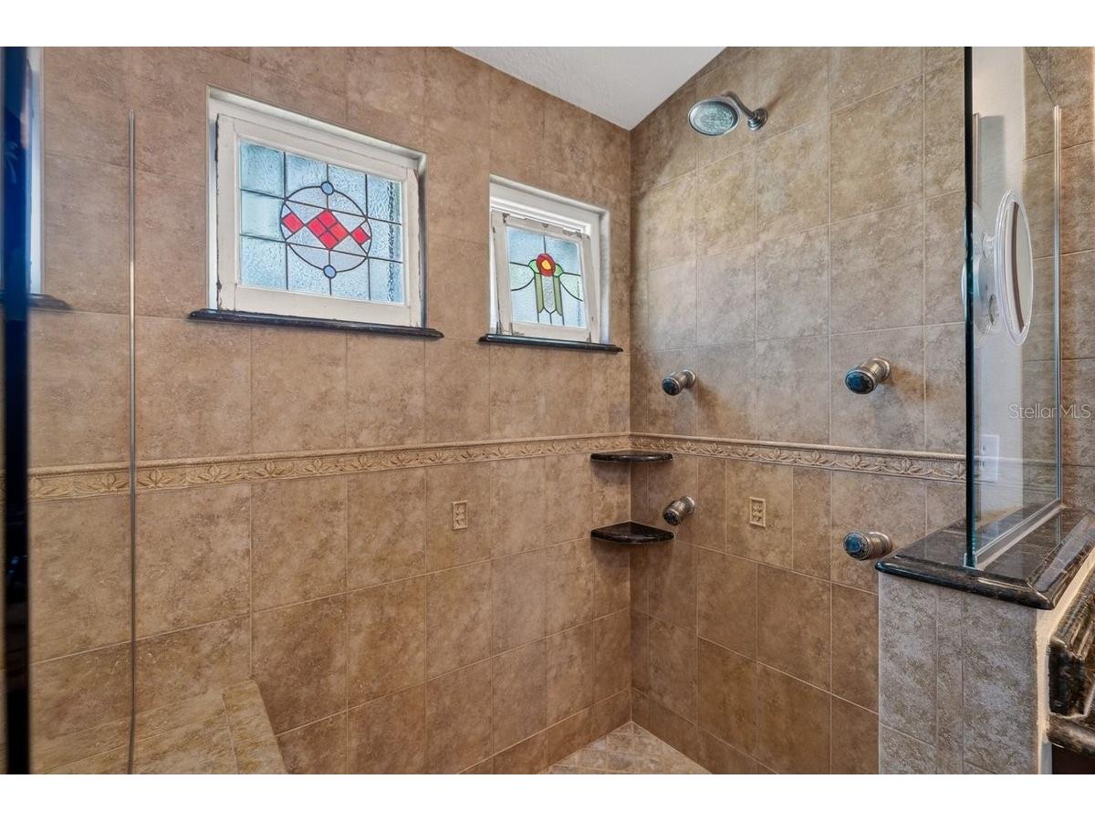 14 Village Drive Ormond Beach FL 32174 V4947723 image25