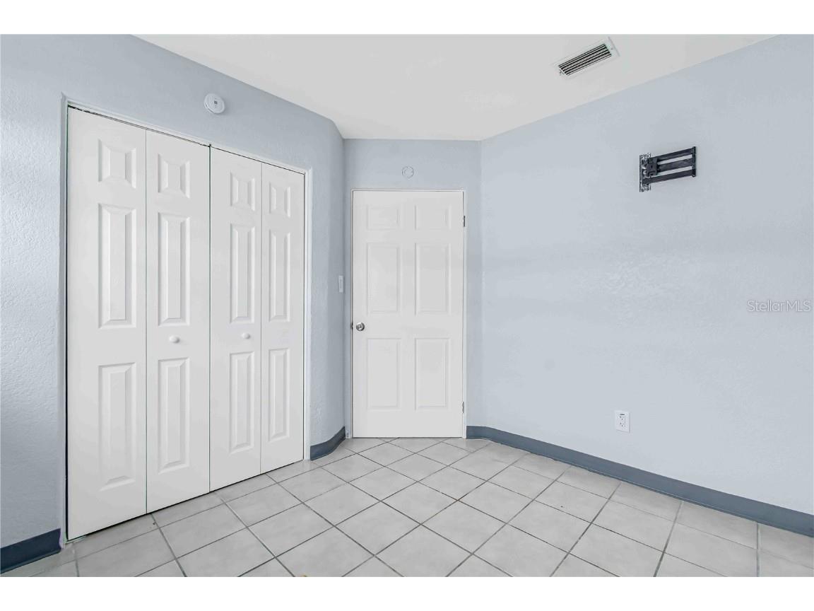 140 112th Avenue N #2 Saint Petersburg FL 33716 TB8453361 image12