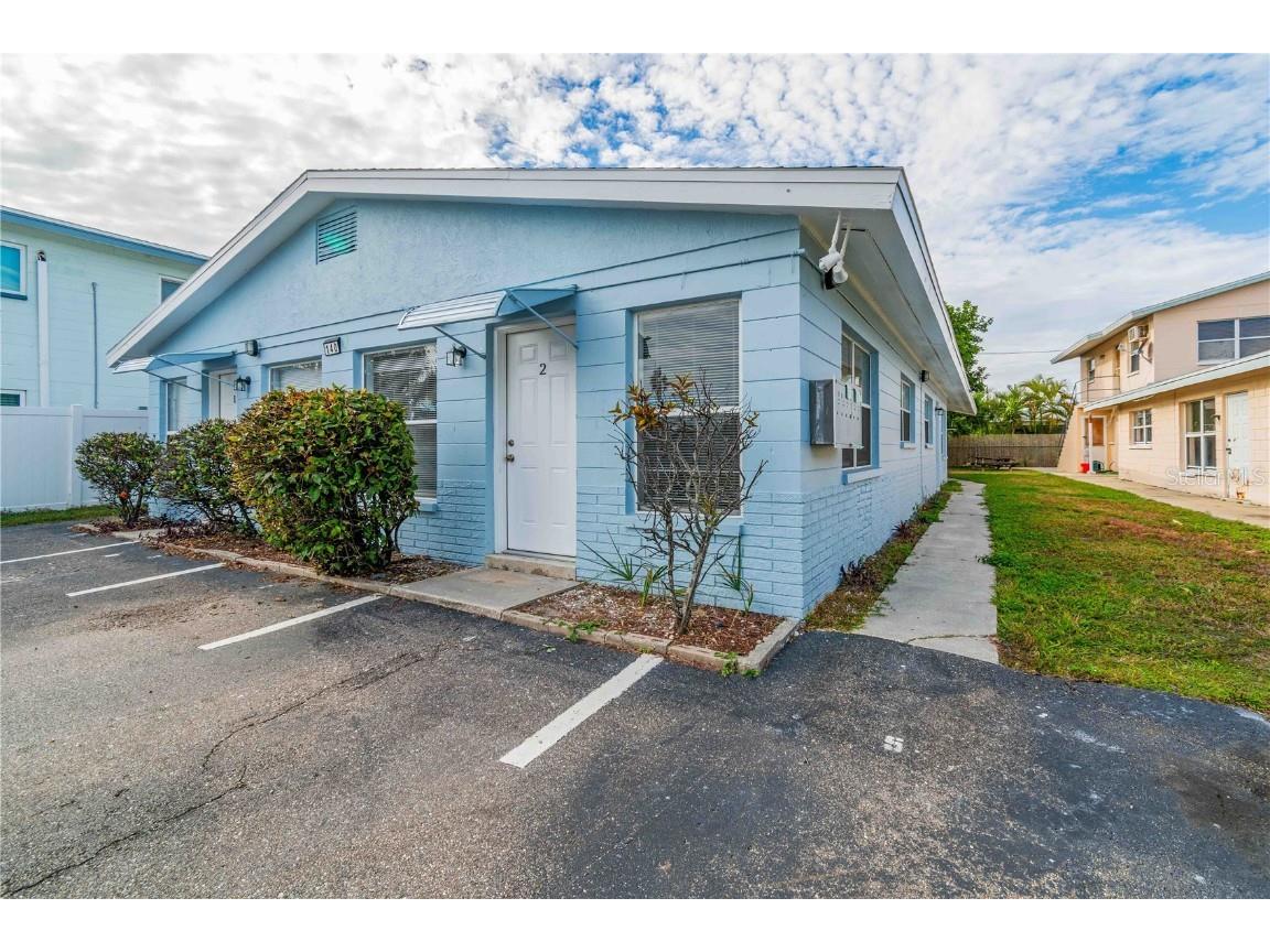 140 112th Avenue N #2 Saint Petersburg FL 33716 TB8453361 image21