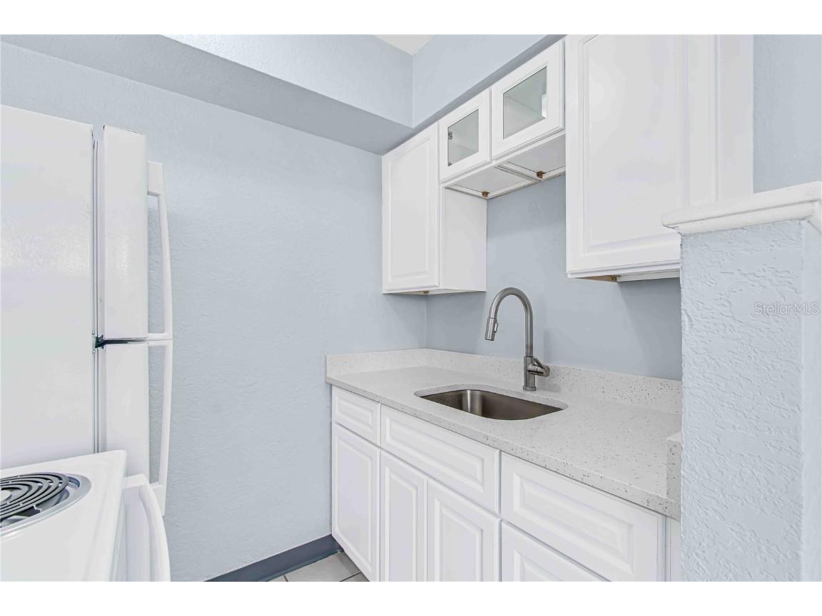 140 112th Avenue N #2 Saint Petersburg FL 33716 TB8453361 image5