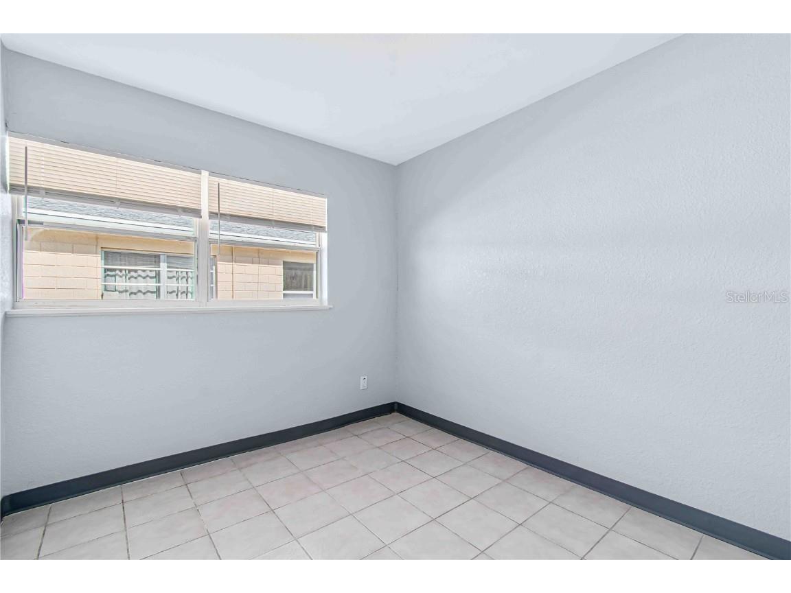 140 112th Avenue N #4 Saint Petersburg FL 33716 TB8453376 image10