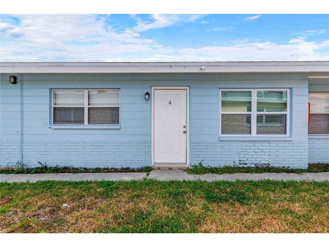 140 112th Avenue N #4 Saint Petersburg FL 33716 TB8453376 image2