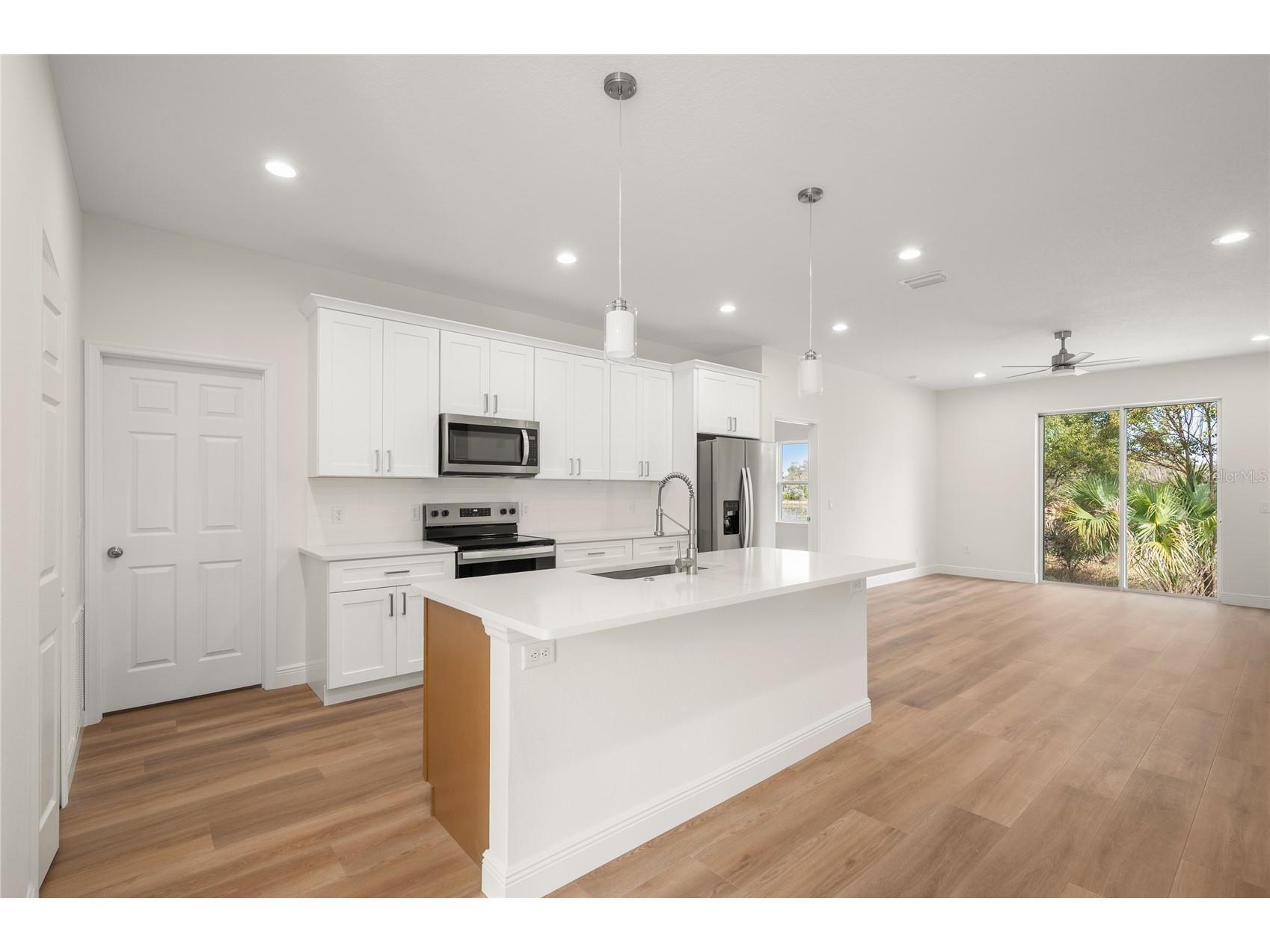 140 11th Avenue Osteen FL 32764 S5145783 image3