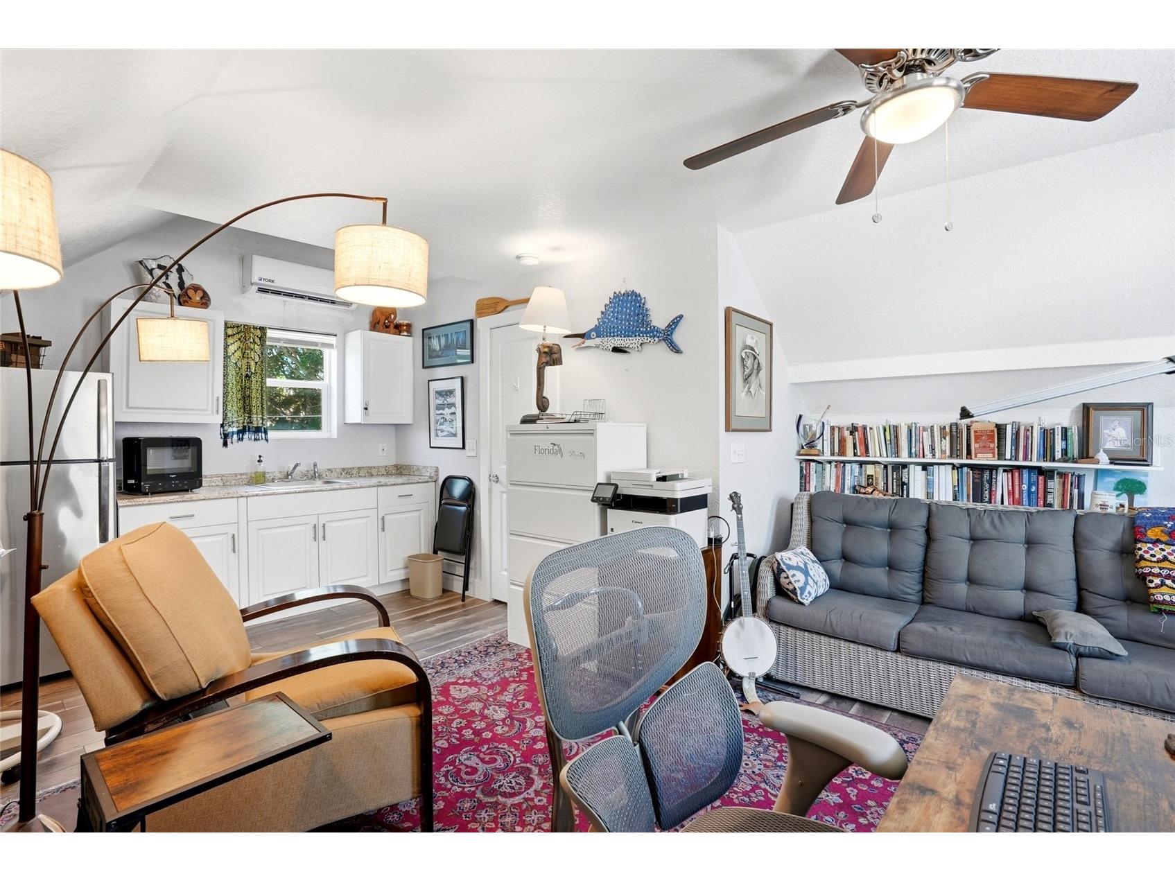 140 13th Avenue NE Saint Petersburg FL 33701 TB8504715 image44