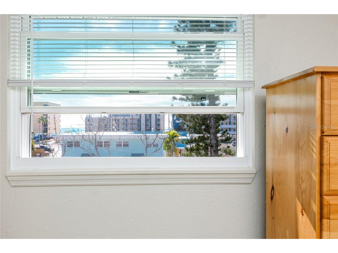 140 142nd Avenue E Madeira Beach FL 33708 TB8451630 image36