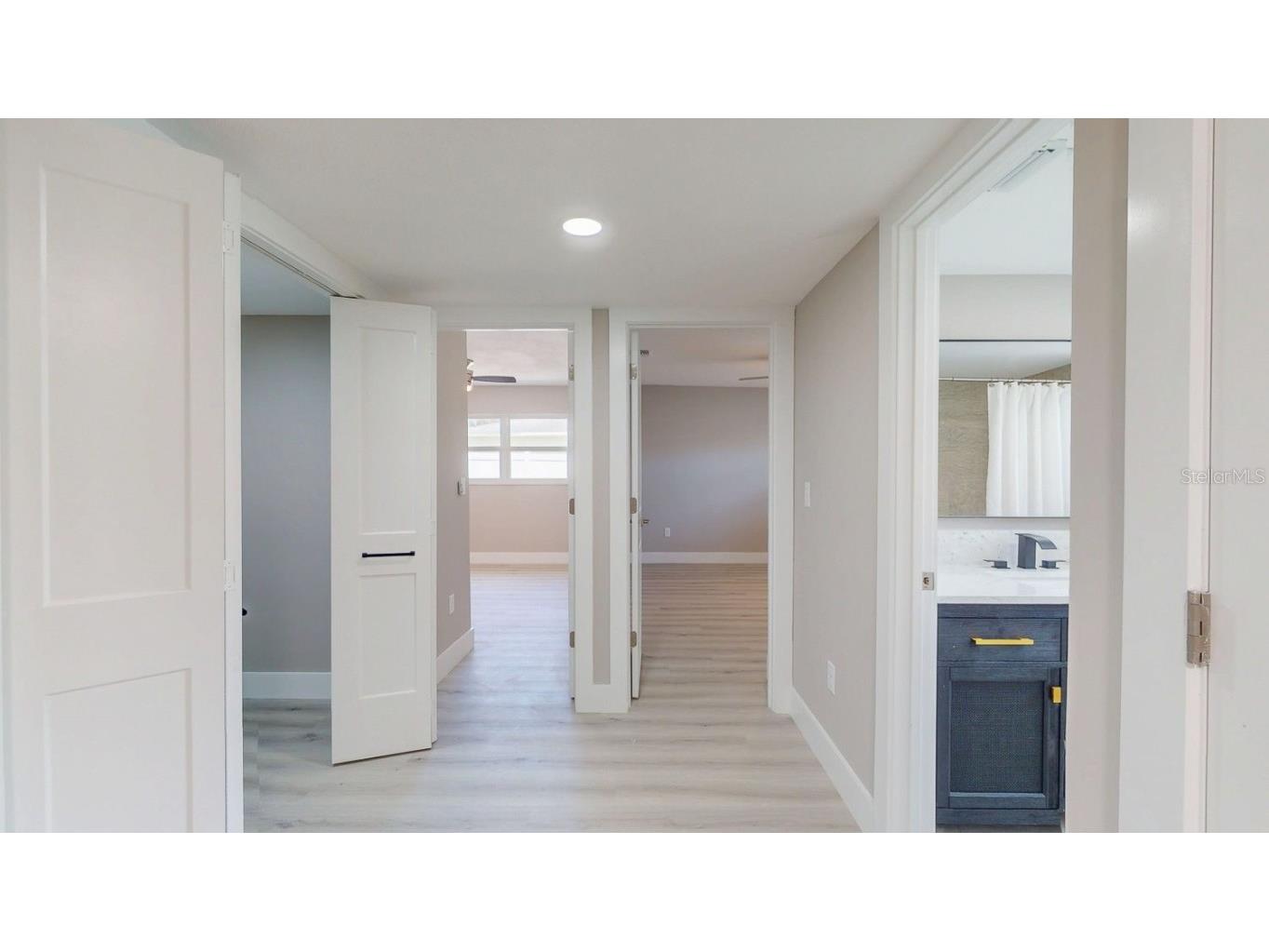 140 88th Avenue NE Saint Petersburg FL 33702 TB8397696 image35