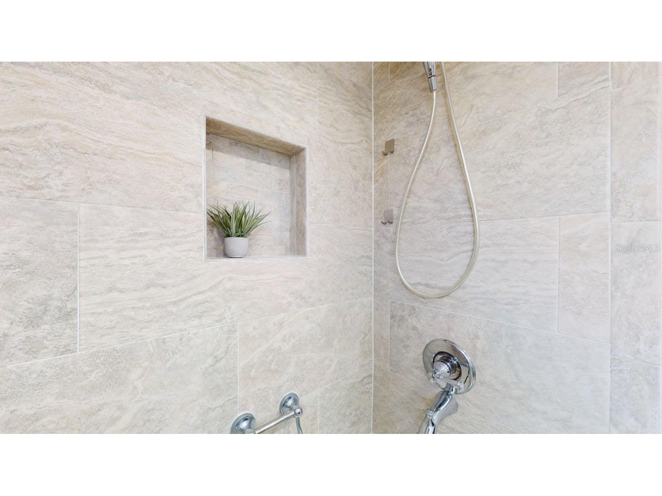 140 88th Avenue NE Saint Petersburg FL 33702 TB8397696 image38