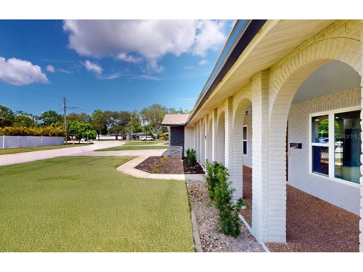 140 88th Avenue NE Saint Petersburg FL 33702 TB8397696 image5