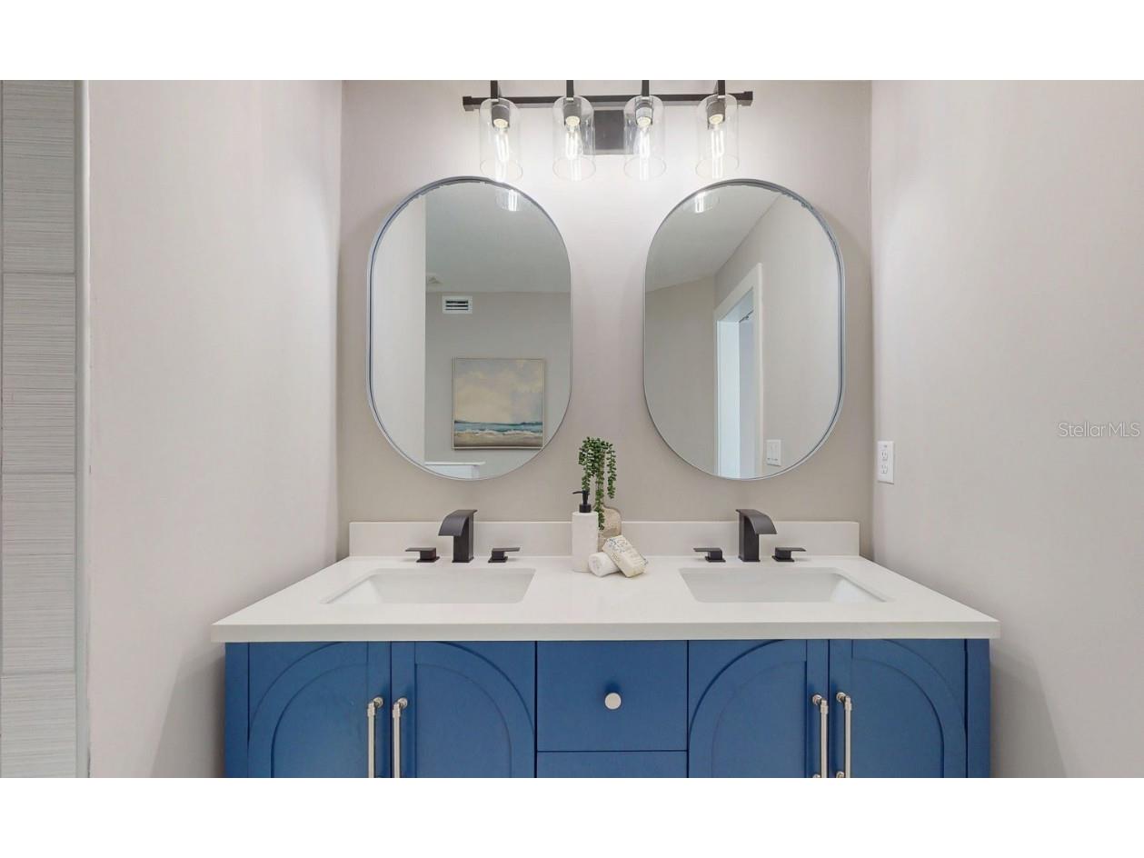 140 88th Avenue NE Saint Petersburg FL 33702 TB8397696 image60