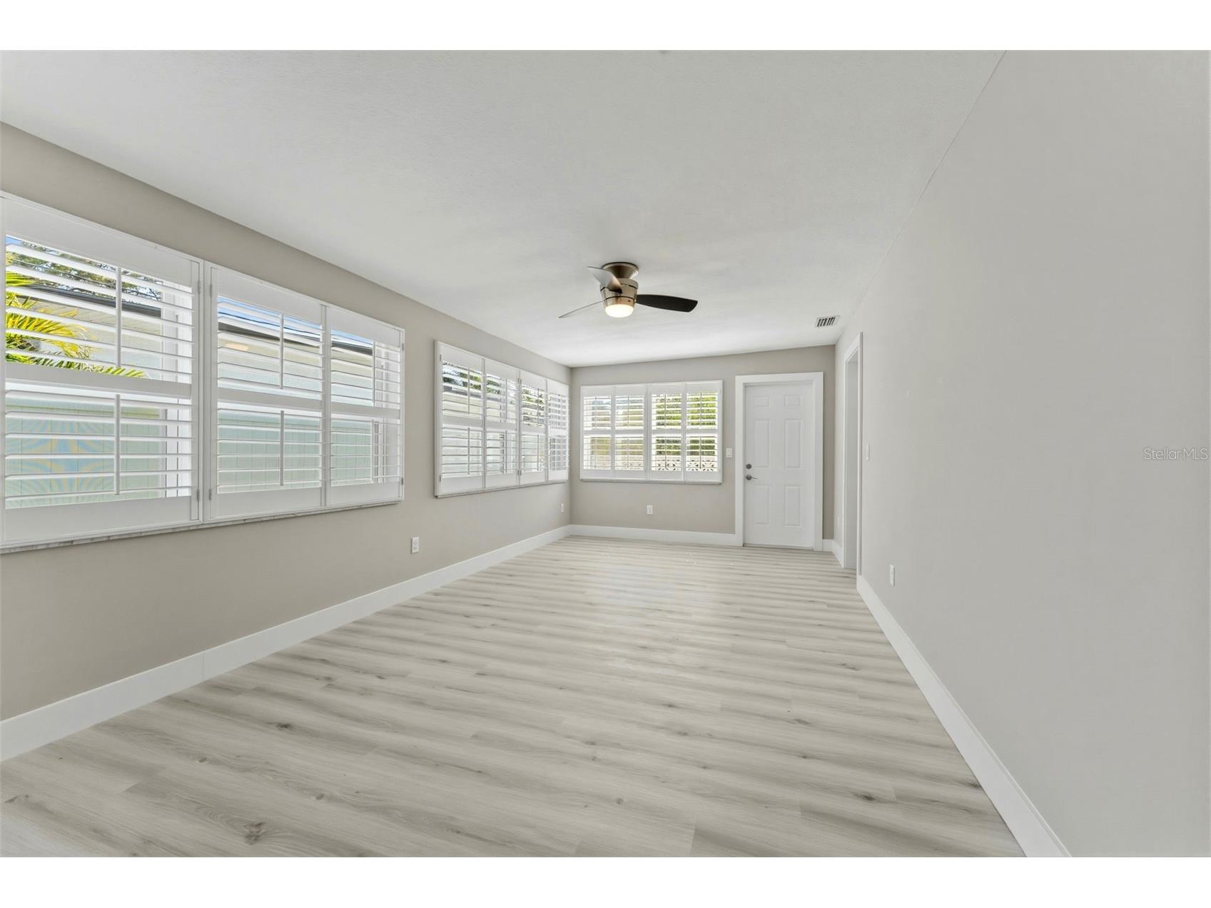 140 88th Avenue NE Saint Petersburg FL 33702 TB8506430 image15