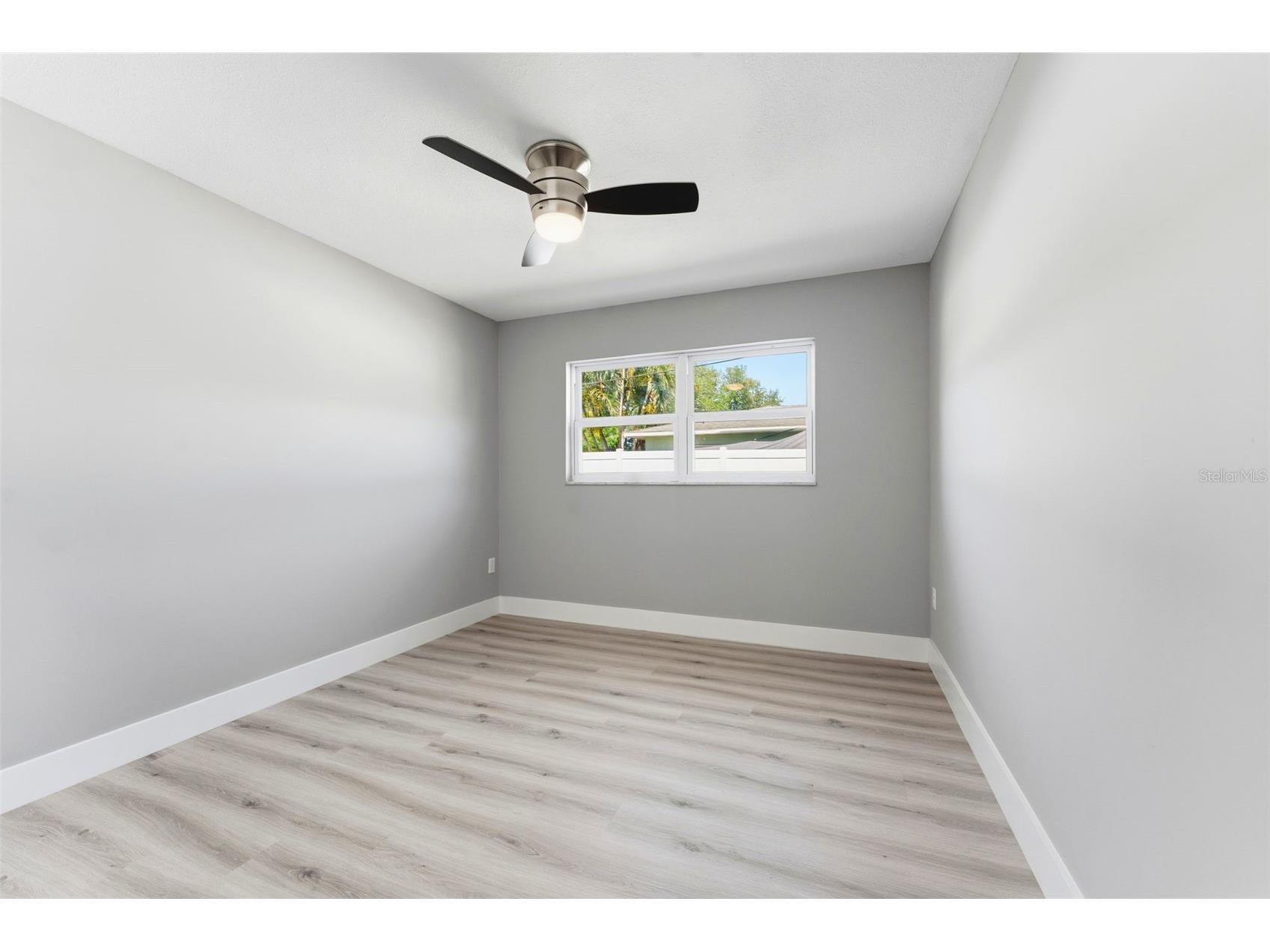 140 88th Avenue NE Saint Petersburg FL 33702 TB8506430 image25