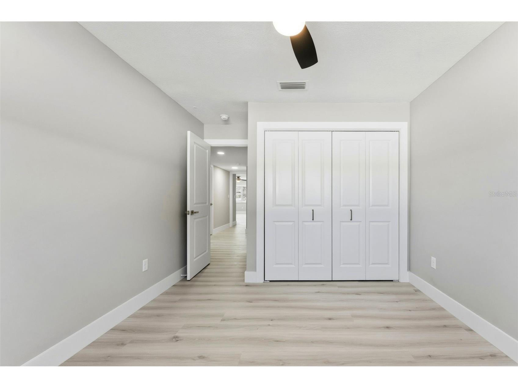 140 88th Avenue NE Saint Petersburg FL 33702 TB8506430 image26