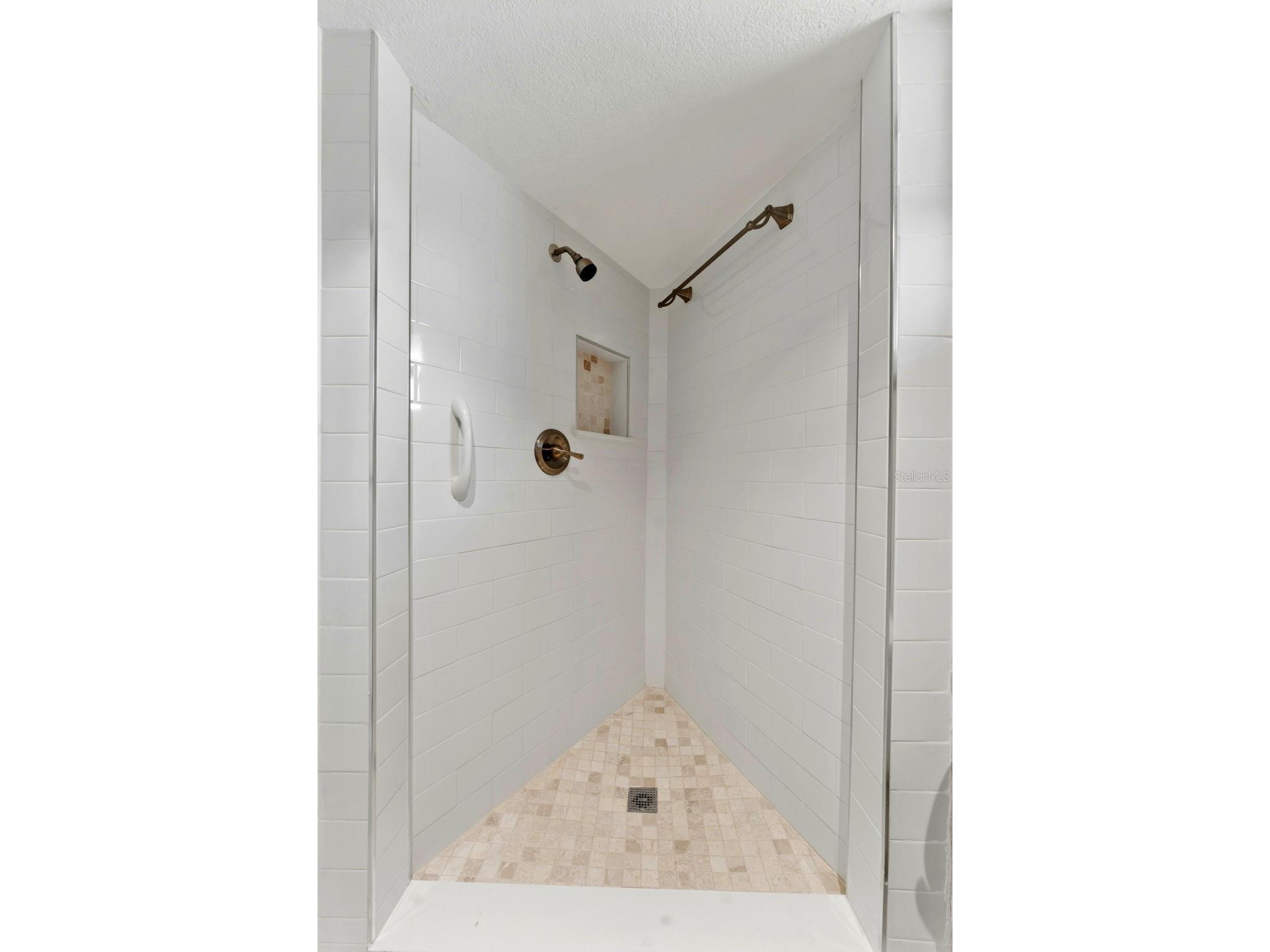 140 88th Avenue NE Saint Petersburg FL 33702 TB8506430 image29