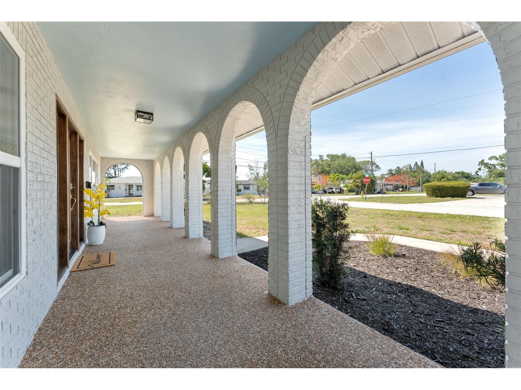 140 88th Avenue NE Saint Petersburg FL 33702 TB8506430 image4