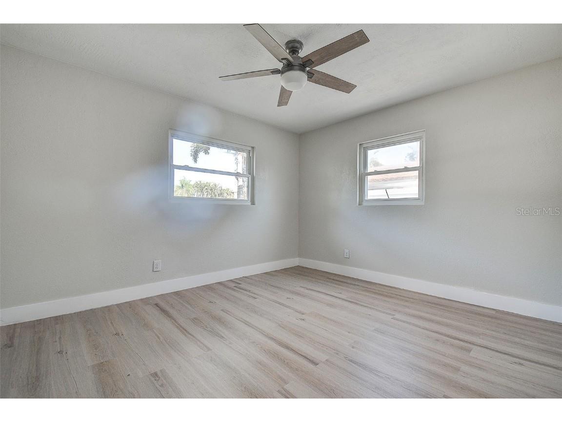 140 89th Avenue NE Saint Petersburg FL 33702 TB8454145 image23