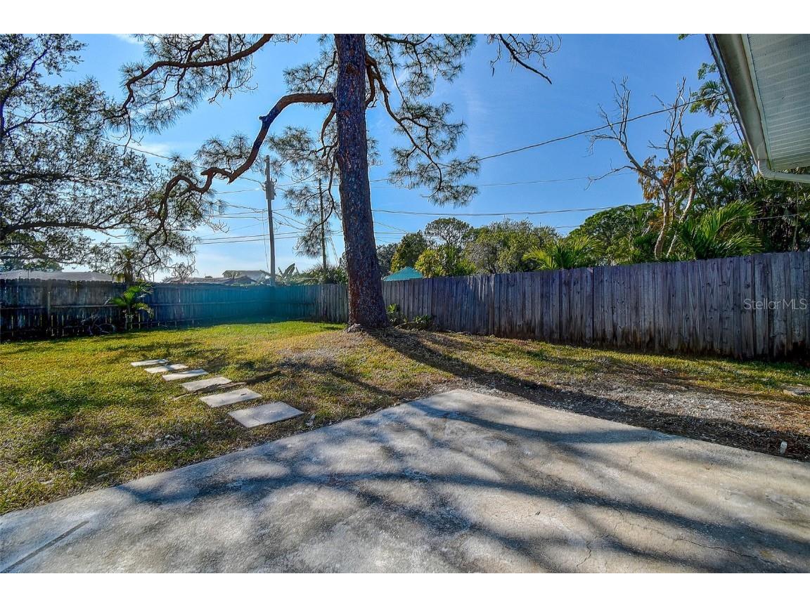 140 89th Avenue NE Saint Petersburg FL 33702 TB8454145 image26