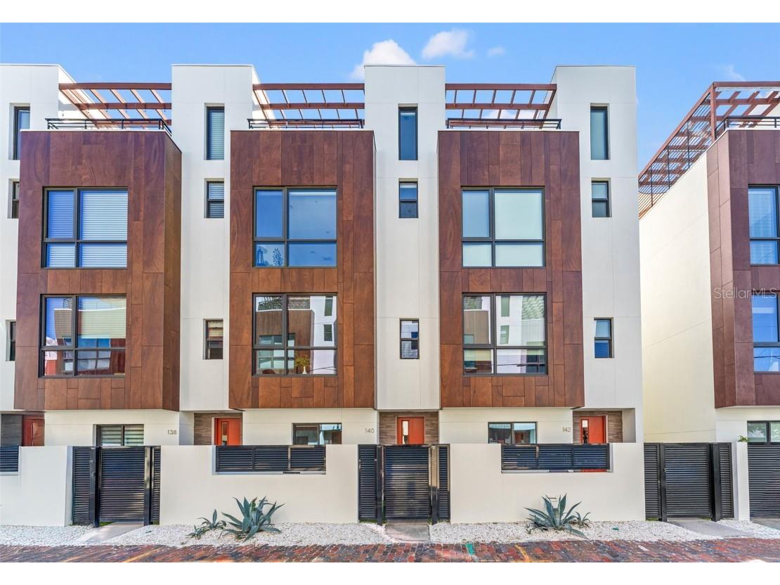 140 8th Street N Saint Petersburg FL 33701 TB8313158 image1