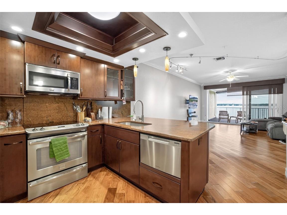 140 Brent Circle Oldsmar FL 34677 - OLD TAMPA BAY O6357016 image10