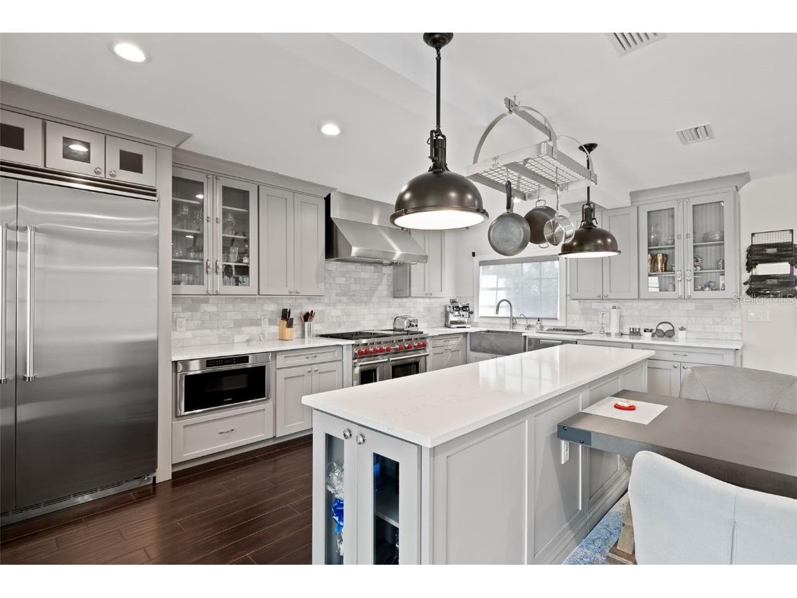 140 Brightwaters Boulevard NE Saint Petersburg FL 33704 TB8322803 image14