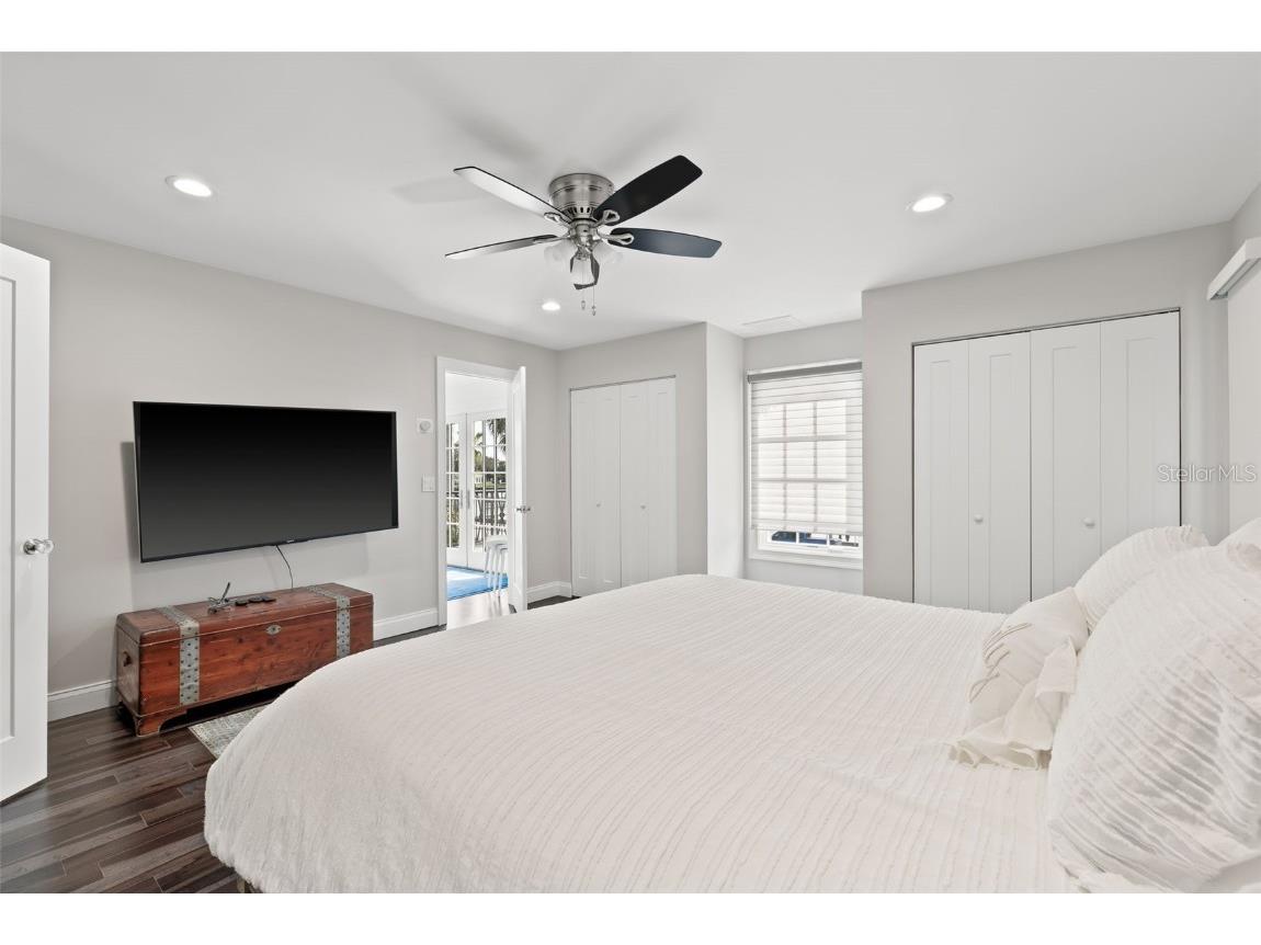 140 Brightwaters Boulevard NE Saint Petersburg FL 33704 TB8322803 image27