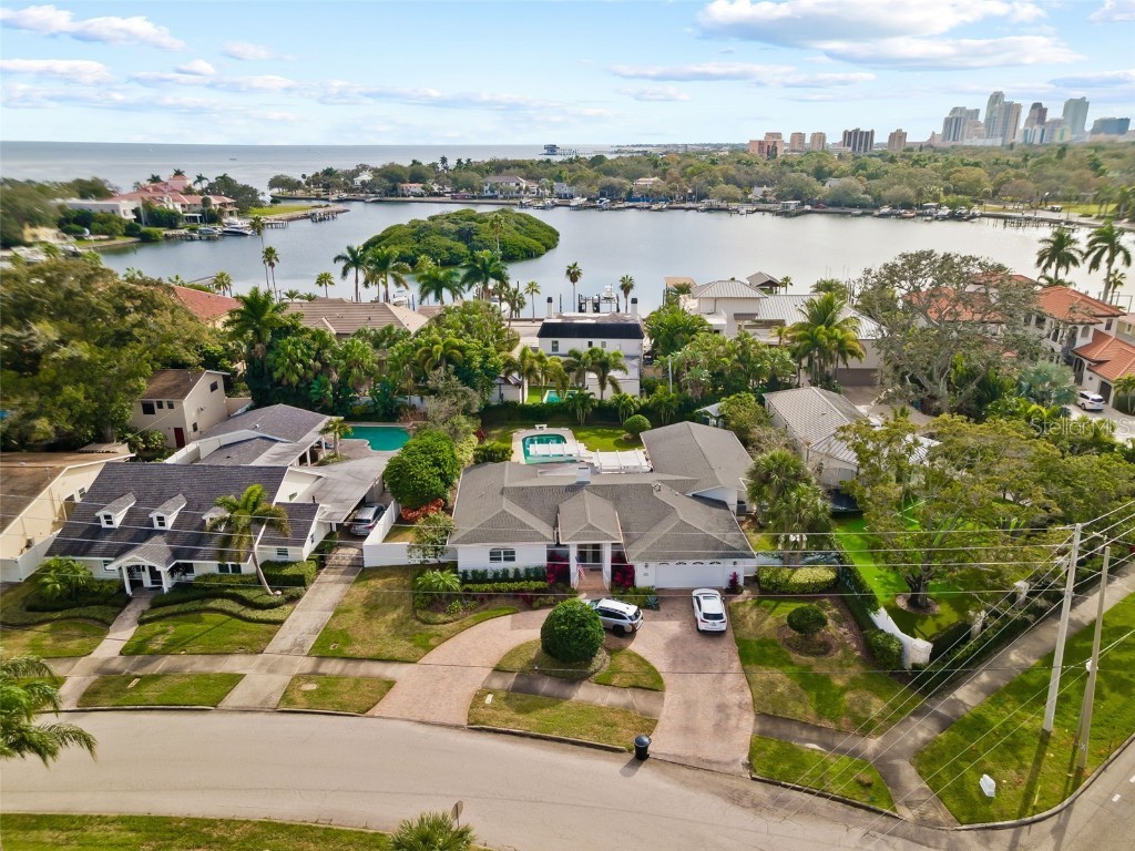 140 Brightwaters Boulevard NE Saint Petersburg FL 33704 TB8322803 image41