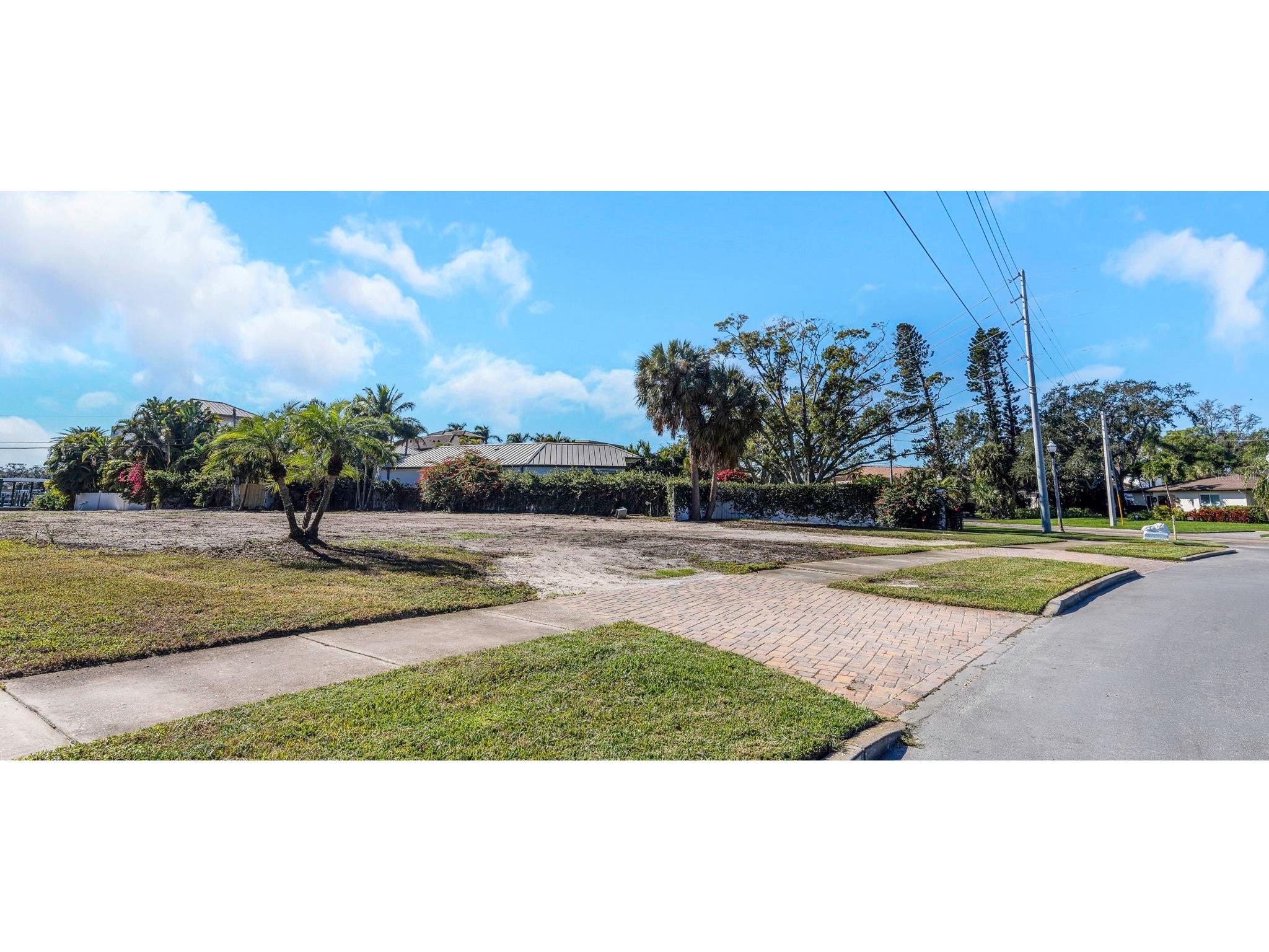 140 Brightwaters Boulevard NE Saint Petersburg FL 33704 TB8460961 image19