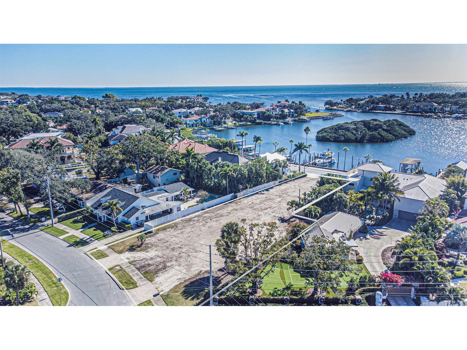 140 Brightwaters Boulevard NE Saint Petersburg FL 33704 TB8460961 image48