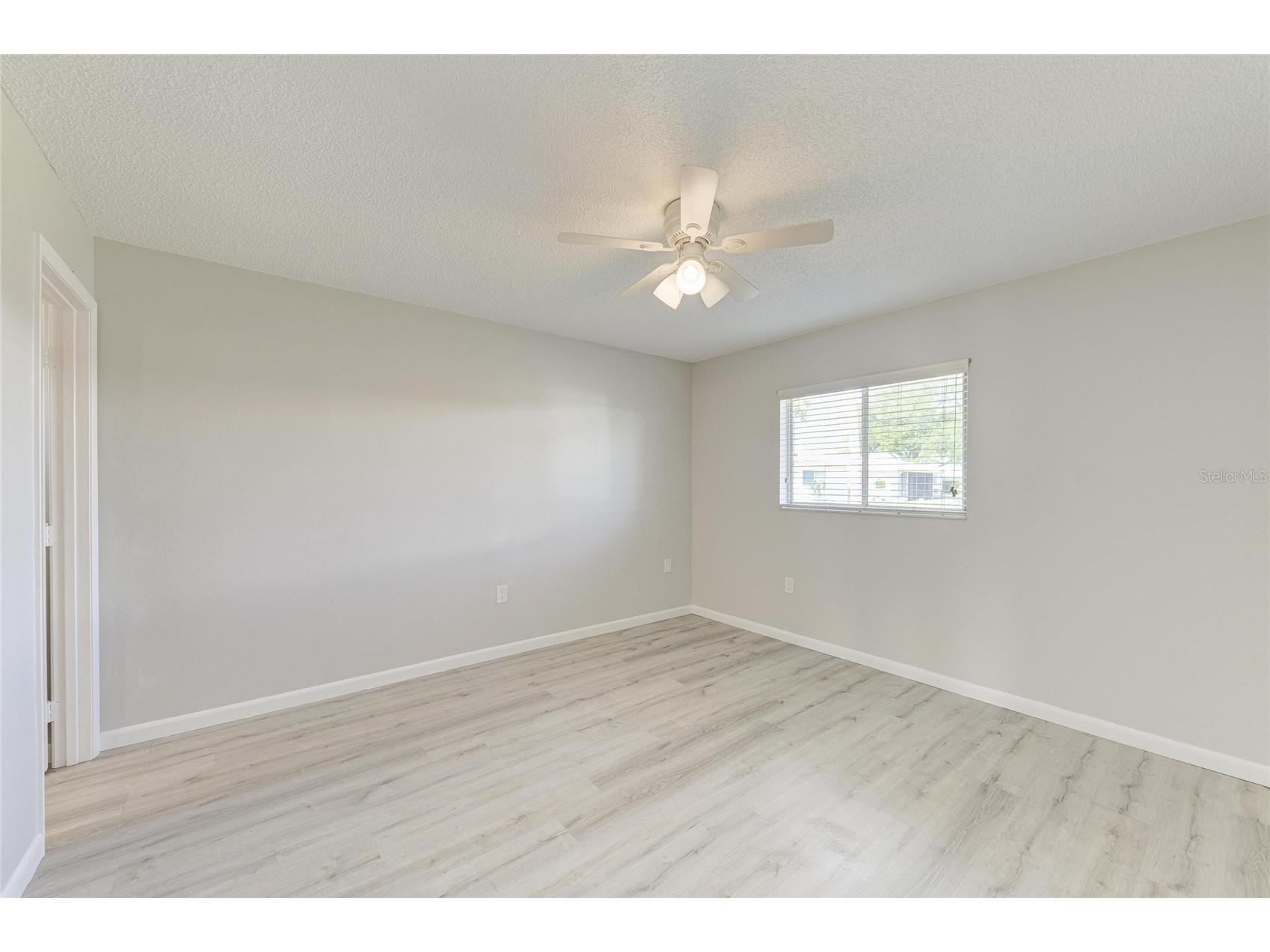 140 Circlewood Drive #C1-4 Venice FL 34293 A4692560 image17