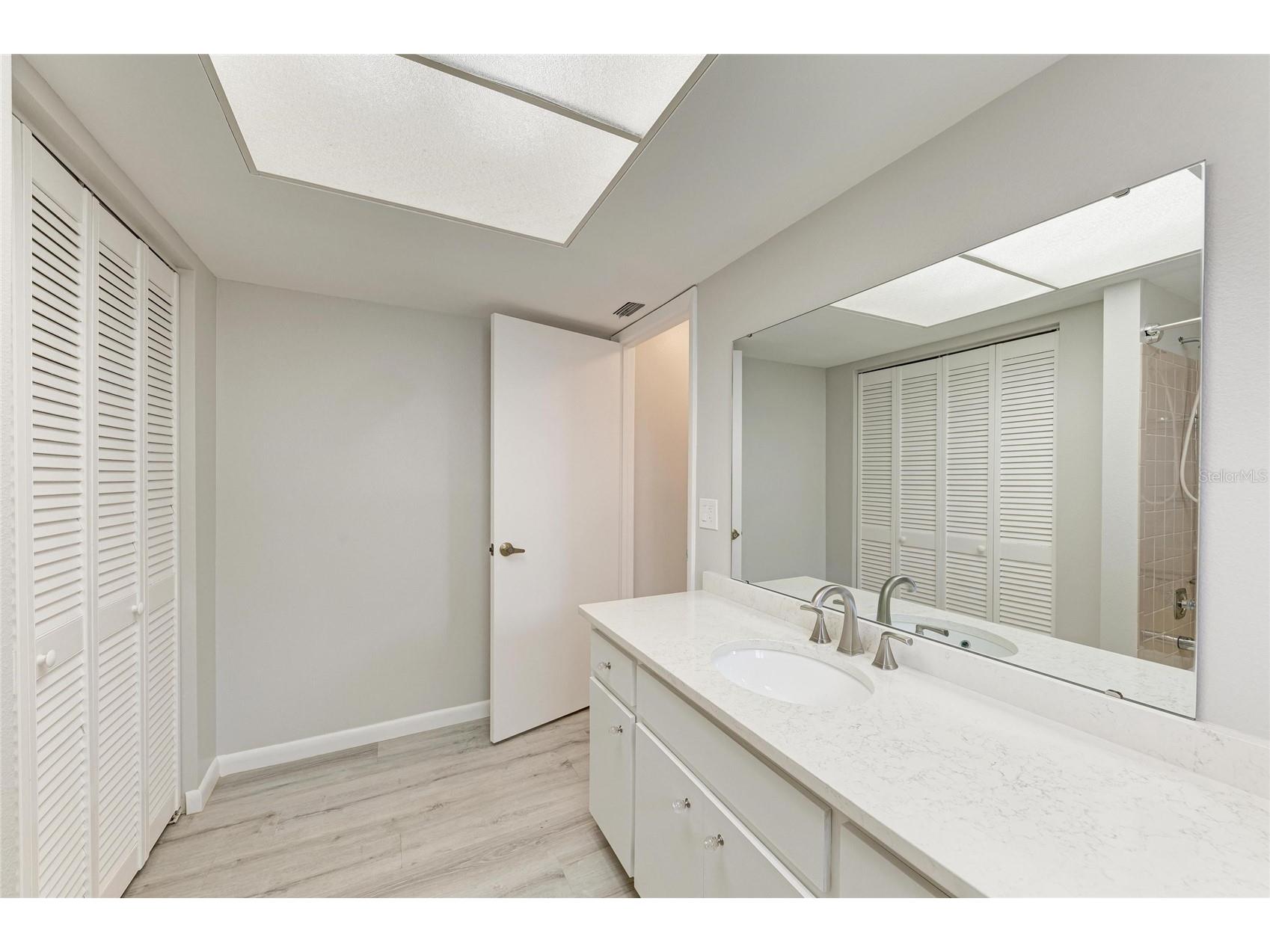 140 Circlewood Drive #C1-4 Venice FL 34293 A4692560 image23