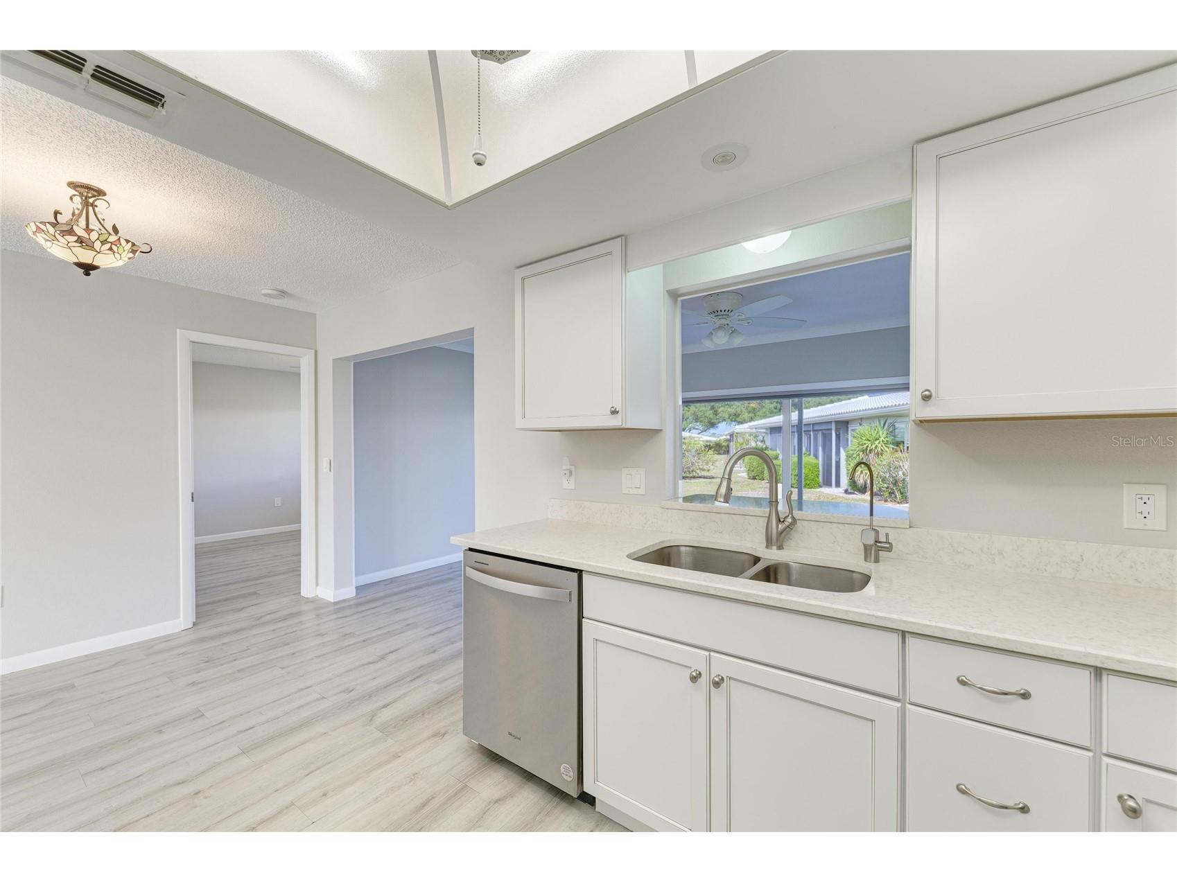 140 Circlewood Drive #C1-4 Venice FL 34293 A4692560 image9