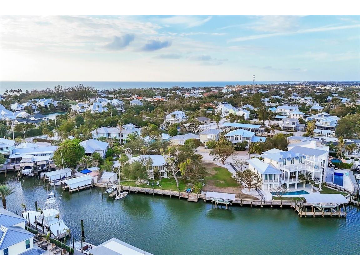 140 Damfino Street Boca Grande FL 33921 D6143527 image2