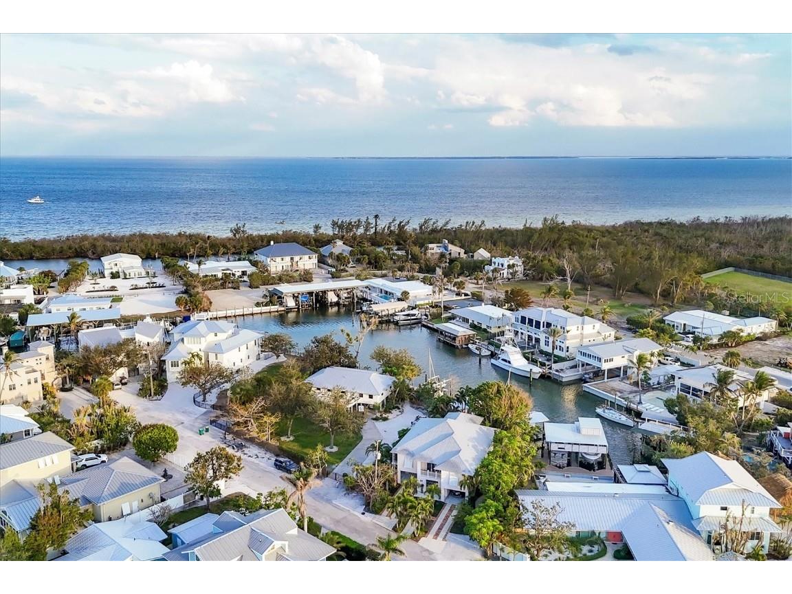 140 Damfino Street Boca Grande FL 33921 D6143527 image5