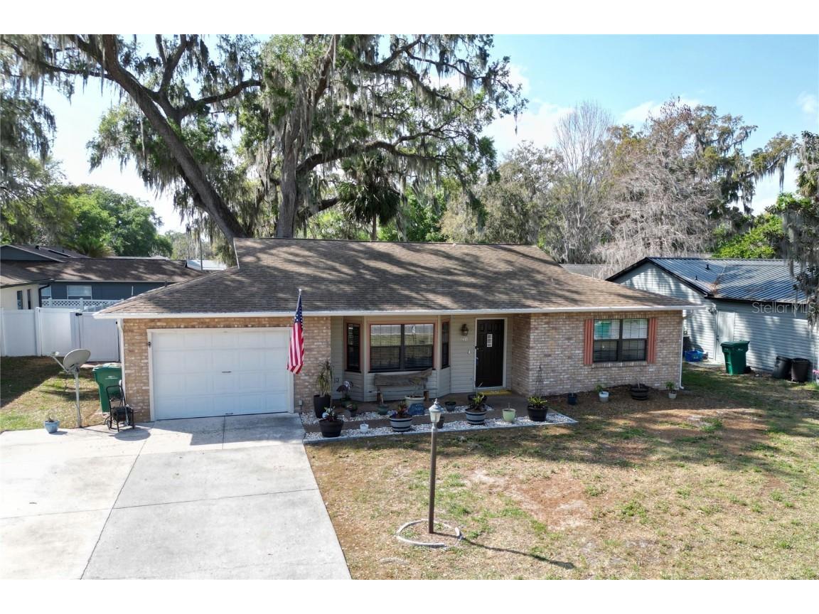 140 Douglas Drive Eustis FL 32726 O6086039 image1