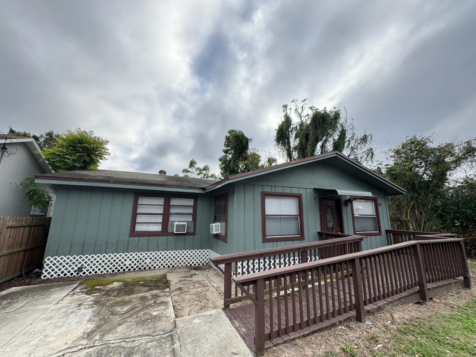 140 E 12th Street Apopka FL 32703 O6379412 image1